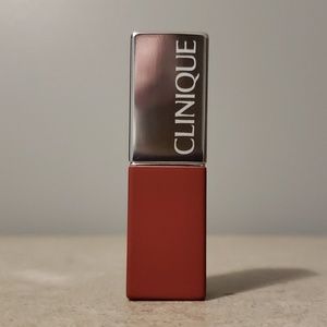 Clinique icon pop red matte lipstick
